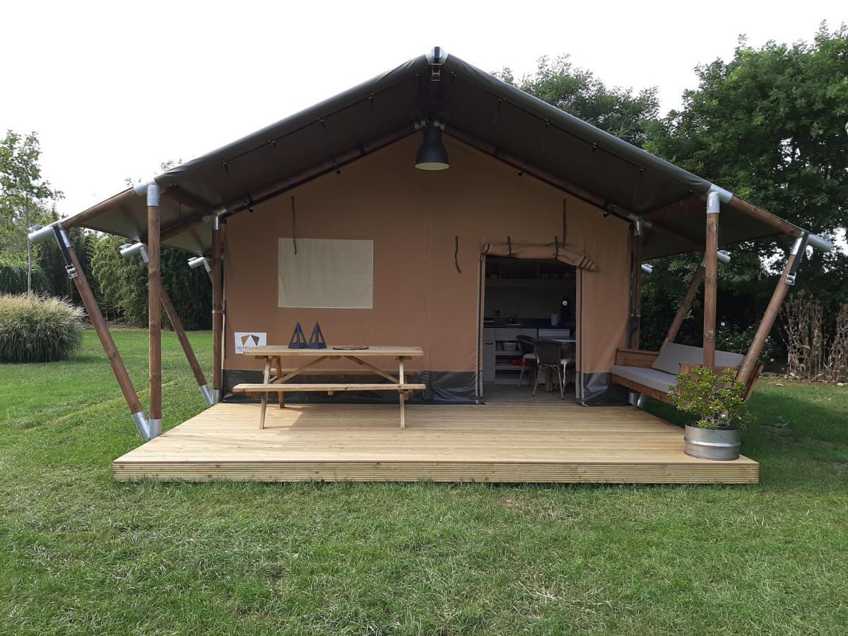 Glamping Tent Romala Kiel-Windeweer Zewnętrze zdjęcie